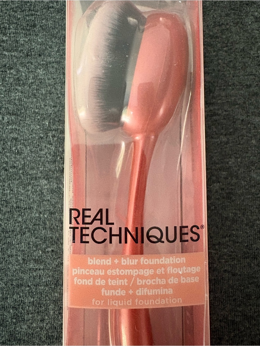 Real Techniques 228 Blend and Blur Foundation Brush